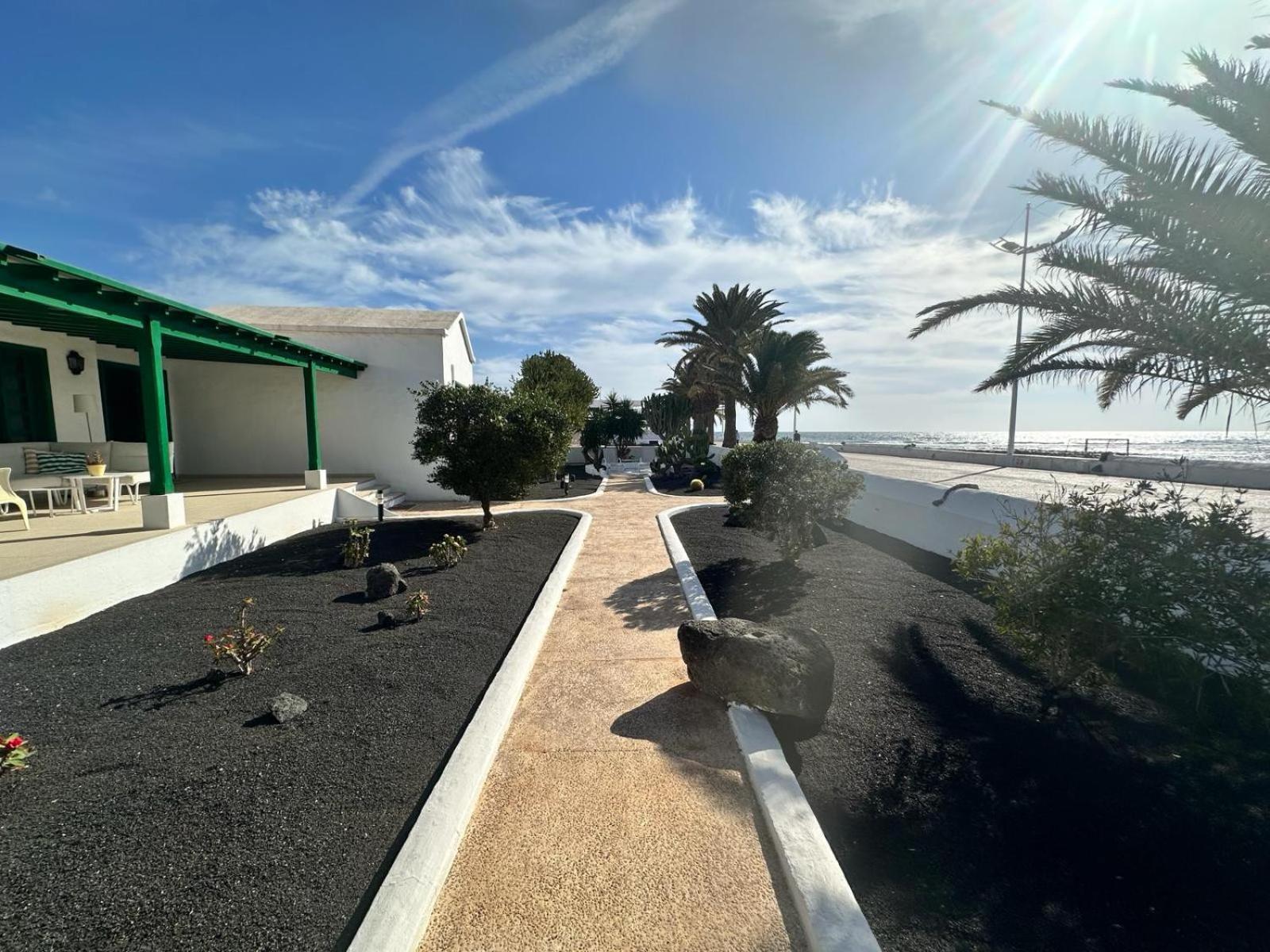 Luxury Villa Sea Front -La Orilla Playa Honda  Exteriör bild